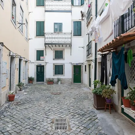 Flh Alfama Lovely Appartamento